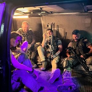 Foto Long Gone Heroes