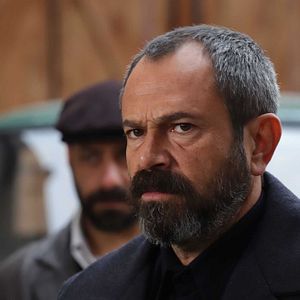 Foto La Leyenda del Árbol Negro