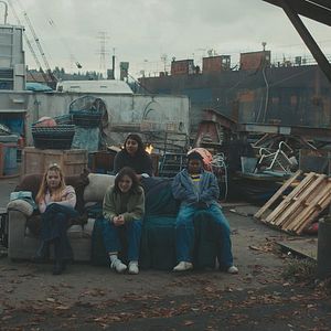 Foto Under The Bridge