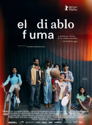 El diablo fuma (y guarda las cabezas de los cerillos quemados en la misma caja)