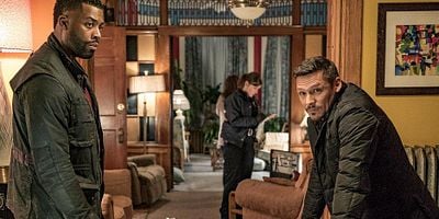 Cartel de Don't Read the News