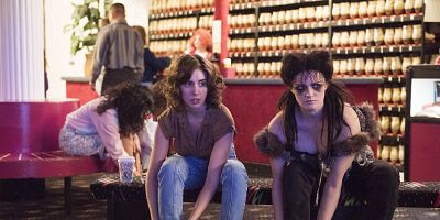 Cartel de Podría ser todo el disco