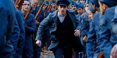 Cartel de Vatanım Sensin 37.Bölüm