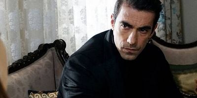 Cartel de Siyah Beyaz Aşk 11.Bölüm