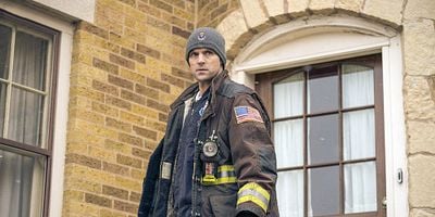 Cartel de Looking For A Lifeline