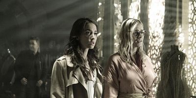 Cartel de Veintetrés