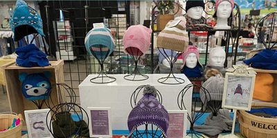 Cartel de Local Vendors Day