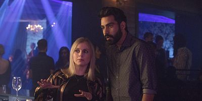 Cartel de Don't Hate the Player, Hate the Brain