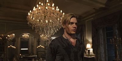 Cartel de Familia Ante Omnia