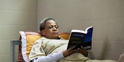 Cartel de Pedido lésbico denegado