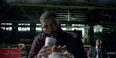 Cartel de Cariño, fuera hace frío