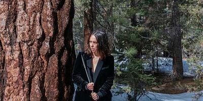 Cartel de Luchar o Huir