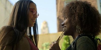 Cartel de #LuvIzLuv (LA SEXUALIDAD ES RELATIVA)