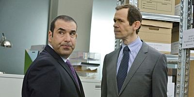 Cartel de Ella es mía