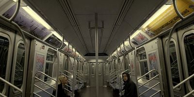 Cartel de eps2.8h1dden?pr0cess.axx