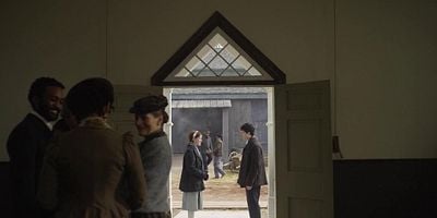 Cartel de El creciente bien del mundo