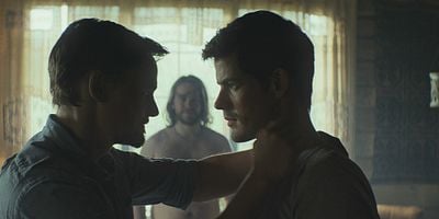 Cartel de Tres hermanos desquiciados