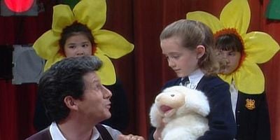 Cartel de El Show Debe Continuar