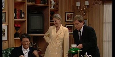 Cartel de Fine, Una Familia Enfrentada