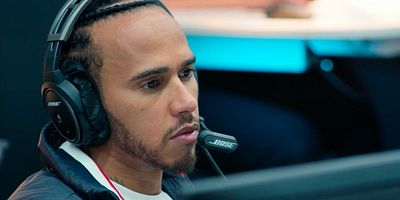 Cartel de Días oscuros