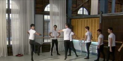 Cartel de Faux Pas de Deux