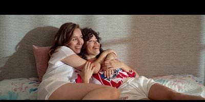 Cartel de La vecina indiscreta