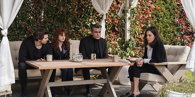 Cartel de Sadakatsiz 25.Bölüm