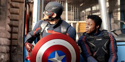 Cartel de El mundo entero está mirando