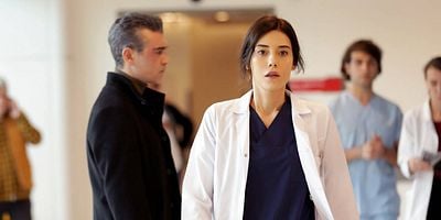 Cartel de Trust the loyalty attempt