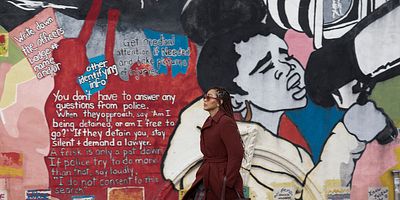 Cartel de Fuerte mujer negra