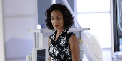 Cartel de La chica del vestido floreado