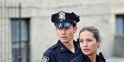 Cartel de To Protect and Serve