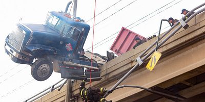 Cartel de An Officer With Grit
