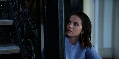 Cartel de Hola, Oscuridad