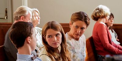 Cartel de Four Hundred Cartons of Undeclared Cigarettes and a Niblingo