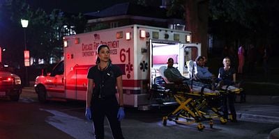 Cartel de Completely Shattered