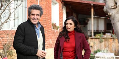 Cartel de Kardeşlerim 77.Bölüm