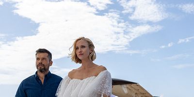 Cartel de Peaches & The Jilted Bride