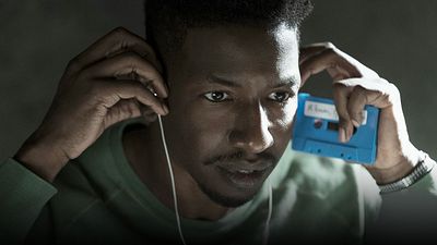 La miniserie de Netflix que paralizó al mundo y cuyo final abierto nos dejó sin respuestas noticias imagen