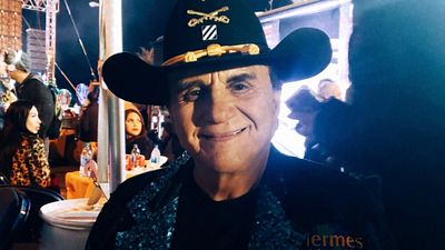 Selena Quintanilla y los invitados más famosos en el programa de Johnny Canales antes de morir a los 77 años noticias imagen