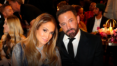Esto le dijo Jennifer López enojada a Ben Affleck durante los Grammy 2023 noticias imagen