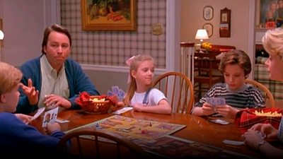 Scarlett Johansson hizo su primera aparición en este fracaso de Bruce Willis, ¿la reconoces? noticias imagen