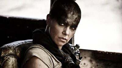 “Está gordo y apenas si puede pelear”: La estrella de 'Mad Max' critica a este actor de películas de acción de los años 90, y que no la inspiró para su regreso a Netflix noticias imagen