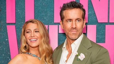 Blake Lively toqueteó a Ryan Reynolds en la premier de ‘Romper el círculo’ y así reaccionaron los fans