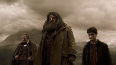 Hogwarts Legacy conmueve a fans con tributo Robbie Coltrane (actor de Hagrid)