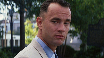 Siempre lo olvidamos, pero Tom Hanks interpreta a estos dos personajes en 'Forrest Gump'