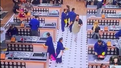 Entre carreras, gritos y platillos contrarreloj: así se vive realmente el ambiente detrás de cámaras en MasterChef México 24/7 noticias imagen