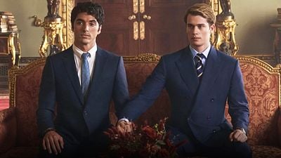 'Rojo, blanco y sangre azul': Si pausas en la hora con 57 segundos verás la escena postcréditos con Taylor Zakhar Perez y Nicholas Galitzine noticias imagen