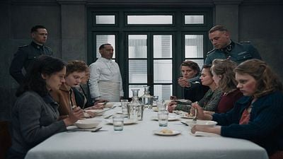 'Las catadoras de Hitler': la historia real detrás de la película sobre las mujeres que probaban la comida de Adolf Hitler noticias imagen