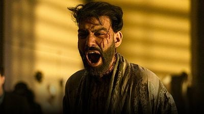 Creador de 'La caída de la casa Usher' explica el final del sangriento episodio del gato noticias imagen